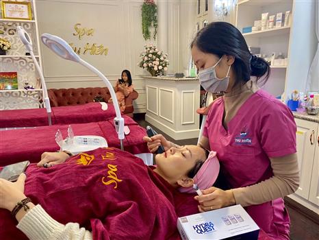 CÔNG NGHỆ ĐIỆN CHUYỂN ION ĐÁNH BAY NỖI LO MỤN VÀ THÂM MỤN DAI DẲNG