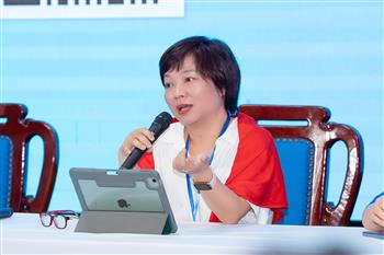 PGS.TS.BS ĐỖ THỊ THU HIỀN BÁO CÁO TẠI BỆNH VIỆN DA LIỄU TRUNG ƯƠNG 